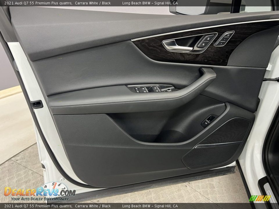 Door Panel of 2021 Audi Q7 55 Premium Plus quattro Photo #24