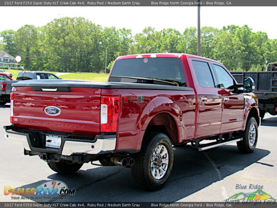 2017 Ford F250 Super Duty XLT Crew Cab 4x4 Ruby Red / Medium Earth Gray Photo #5