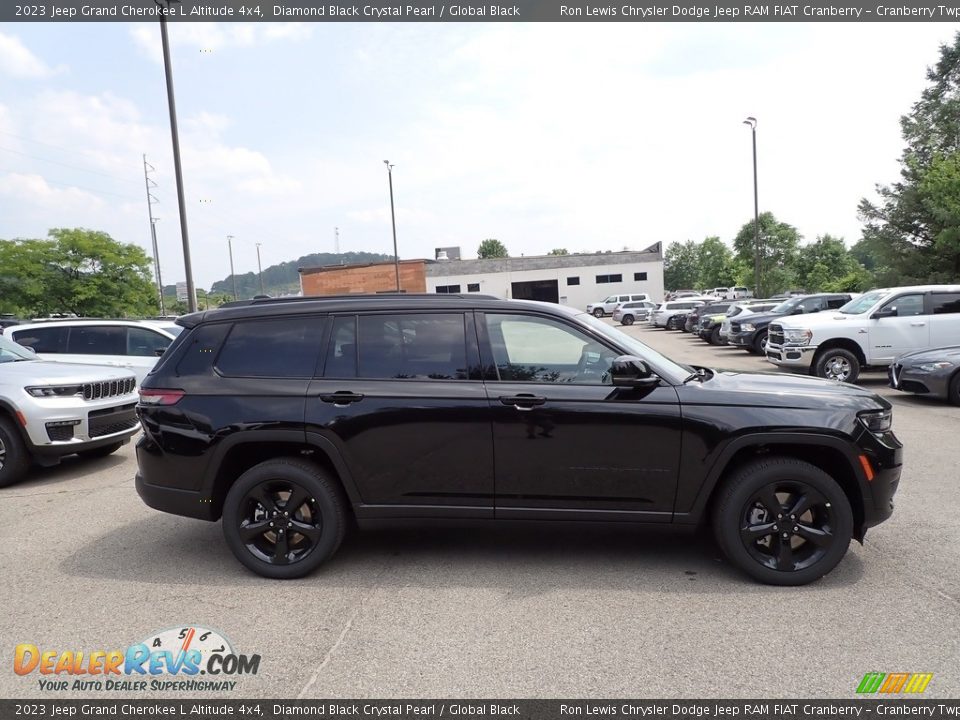 2023 Jeep Grand Cherokee L Altitude 4x4 Diamond Black Crystal Pearl / Global Black Photo #6