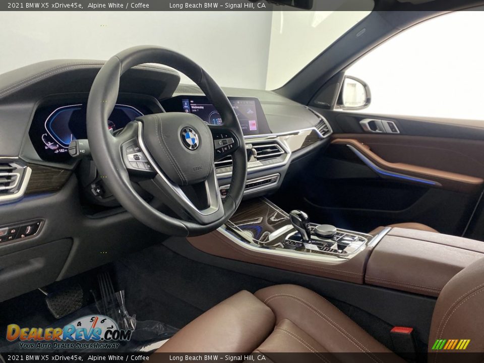 2021 BMW X5 xDrive45e Alpine White / Coffee Photo #15