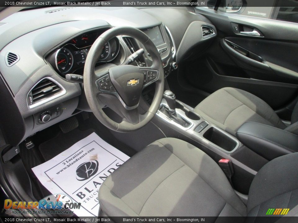2018 Chevrolet Cruze LT Mosaic Black Metallic / Jet Black Photo #6