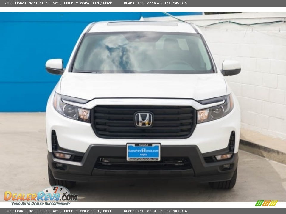 2023 Honda Ridgeline RTL AWD Platinum White Pearl / Black Photo #3