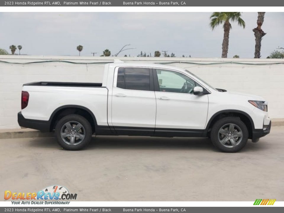 2023 Honda Ridgeline RTL AWD Platinum White Pearl / Black Photo #10