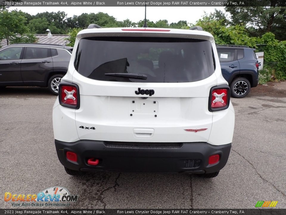 2023 Jeep Renegade Trailhawk 4x4 Alpine White / Black Photo #4