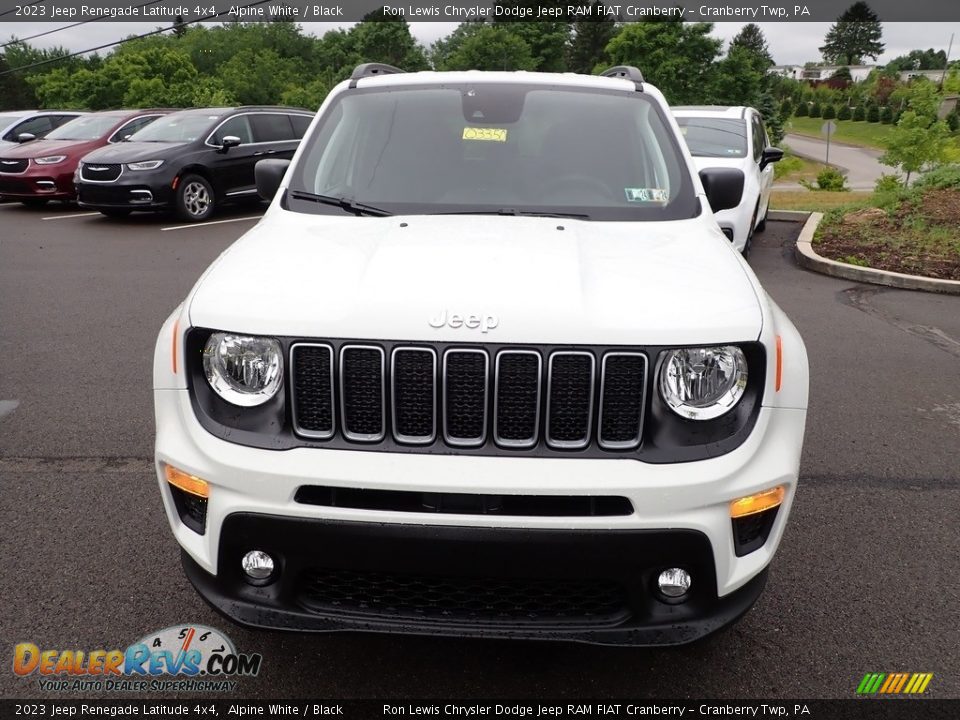 2023 Jeep Renegade Latitude 4x4 Alpine White / Black Photo #8