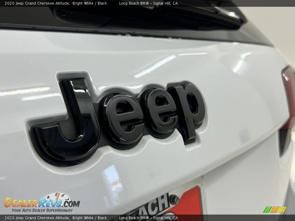 2020 Jeep Grand Cherokee Altitude Bright White / Black Photo #8