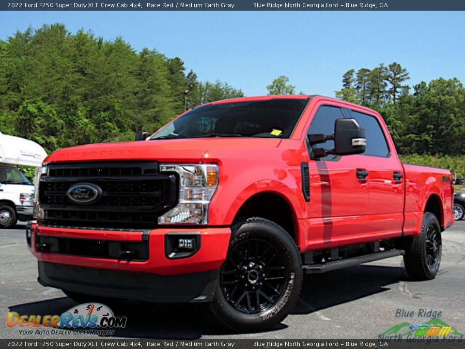 2022 Ford F250 Super Duty XLT Crew Cab 4x4 Race Red / Medium Earth Gray Photo #1