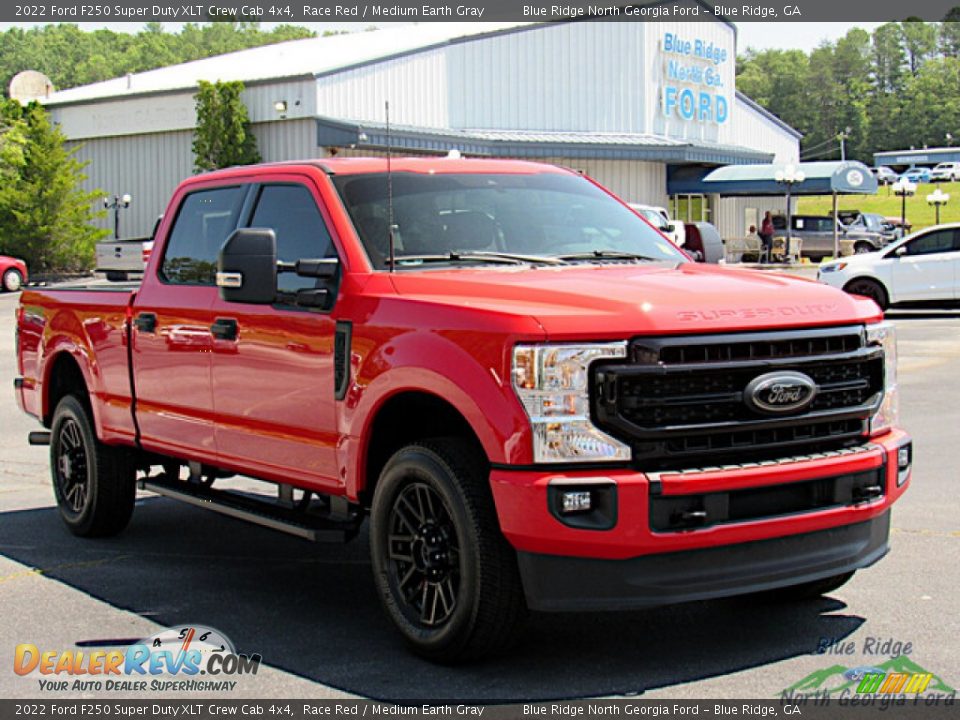 2022 Ford F250 Super Duty XLT Crew Cab 4x4 Race Red / Medium Earth Gray Photo #7