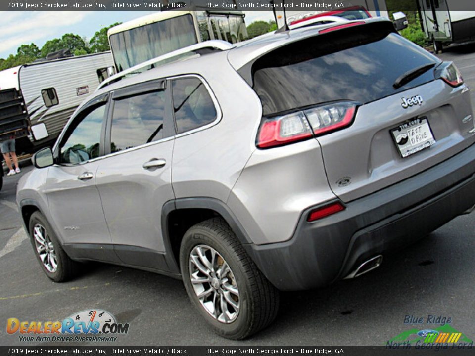 2019 Jeep Cherokee Latitude Plus Billet Silver Metallic / Black Photo #29