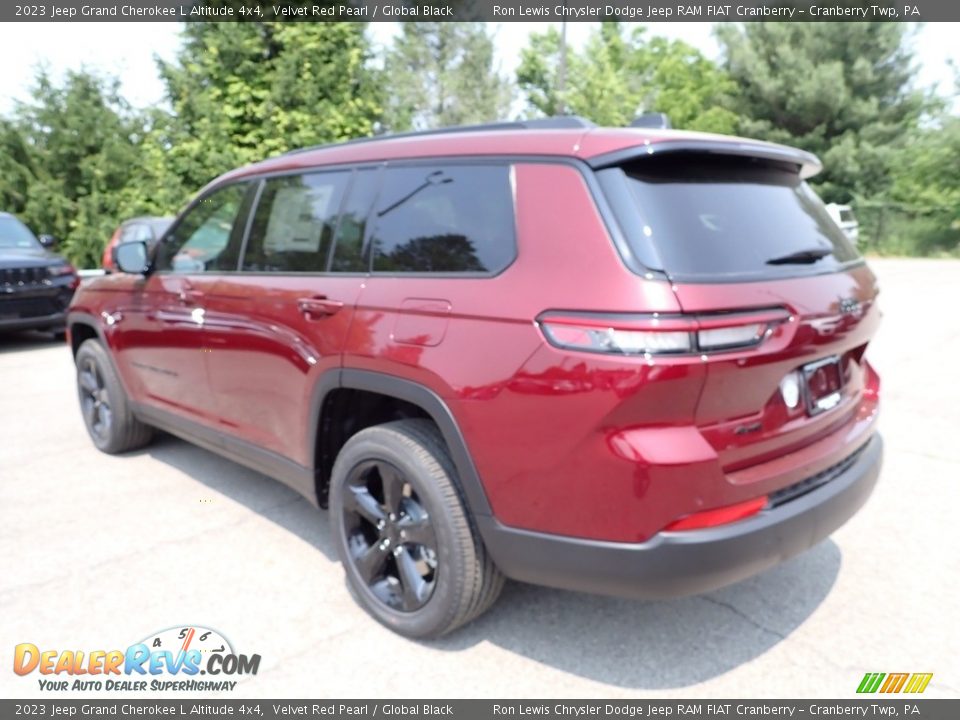 2023 Jeep Grand Cherokee L Altitude 4x4 Velvet Red Pearl / Global Black Photo #3