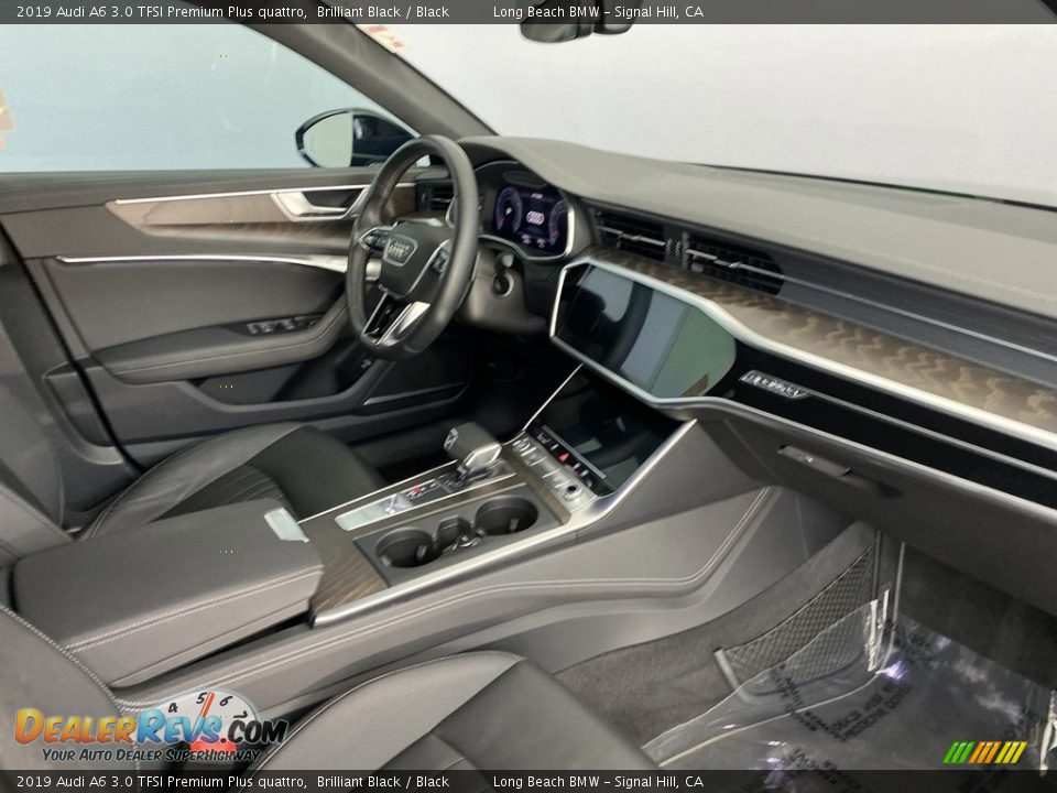 Front Seat of 2019 Audi A6 3.0 TFSI Premium Plus quattro Photo #31