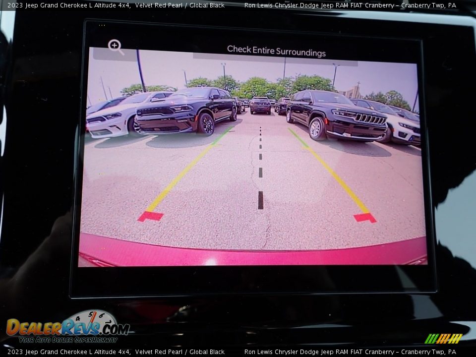 2023 Jeep Grand Cherokee L Altitude 4x4 Velvet Red Pearl / Global Black Photo #17