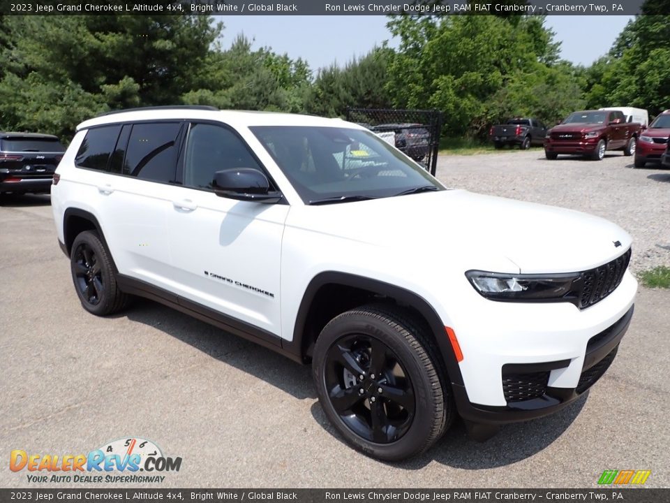 2023 Jeep Grand Cherokee L Altitude 4x4 Bright White / Global Black Photo #7