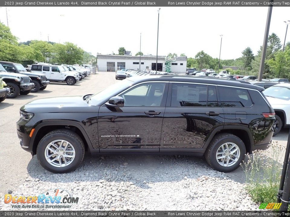 2023 Jeep Grand Cherokee L Laredo 4x4 Diamond Black Crystal Pearl / Global Black Photo #2