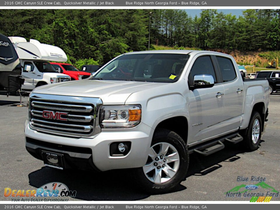 Front 3/4 View of 2016 GMC Canyon SLE Crew Cab Photo #1