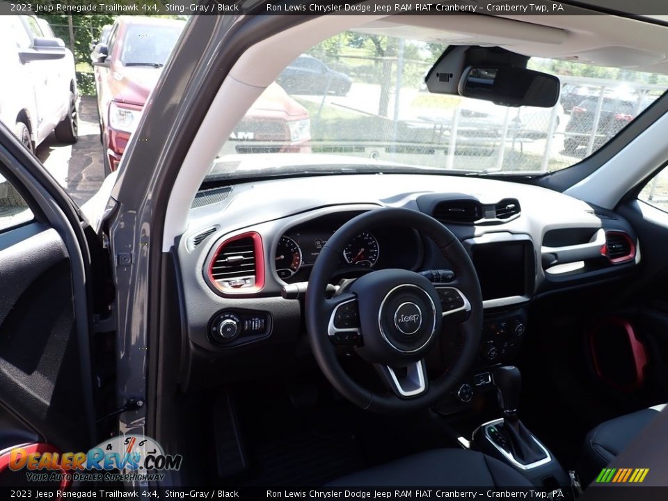 2023 Jeep Renegade Trailhawk 4x4 Sting-Gray / Black Photo #15