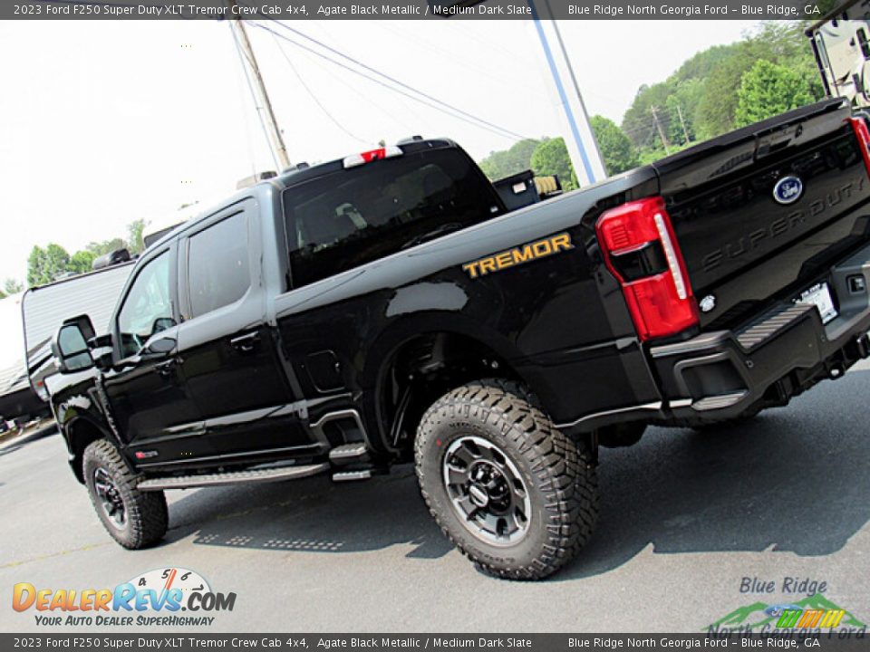 2023 Ford F250 Super Duty XLT Tremor Crew Cab 4x4 Agate Black Metallic / Medium Dark Slate Photo #29