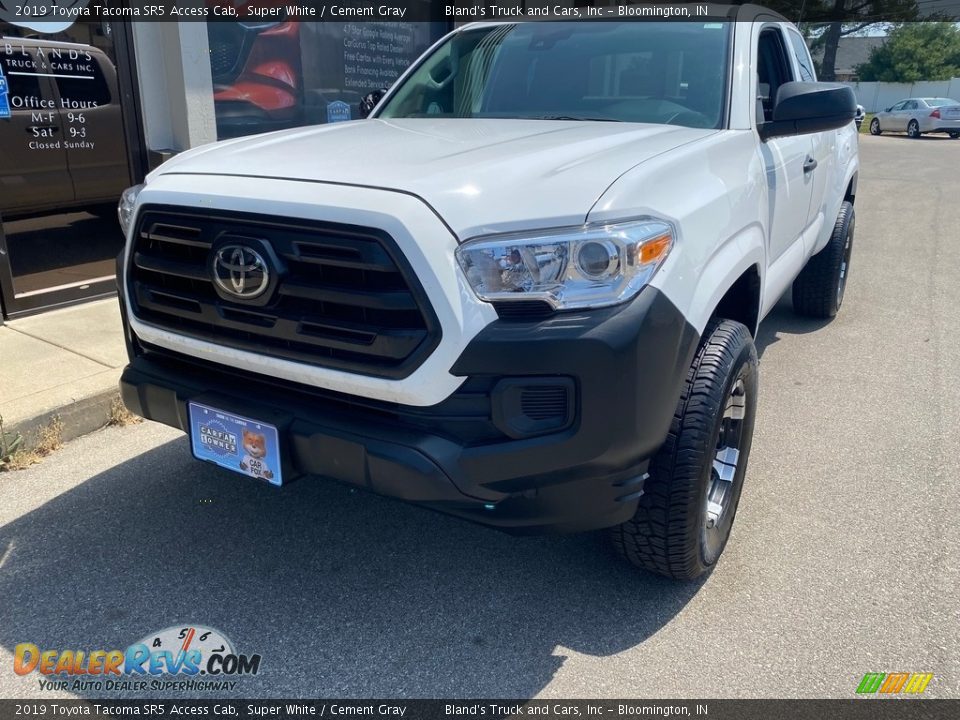 2019 Toyota Tacoma SR5 Access Cab Super White / Cement Gray Photo #22