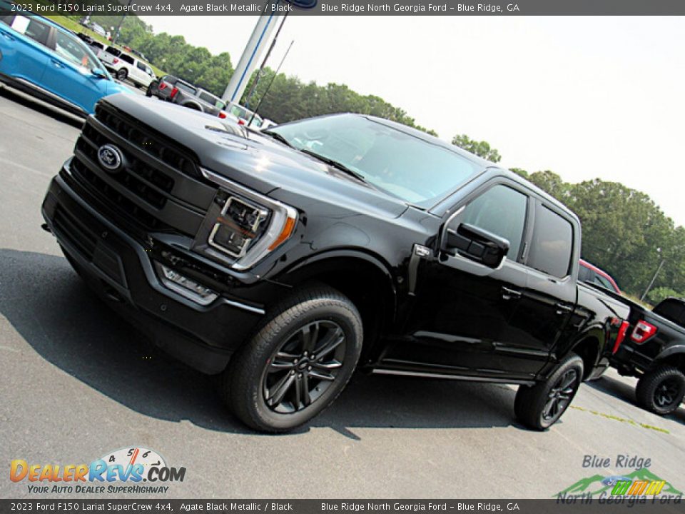 2023 Ford F150 Lariat SuperCrew 4x4 Agate Black Metallic / Black Photo #27