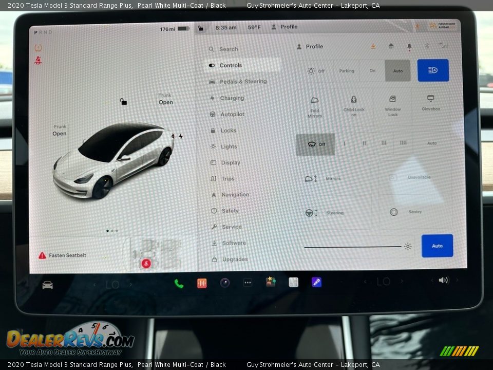 Controls of 2020 Tesla Model 3 Standard Range Plus Photo #9