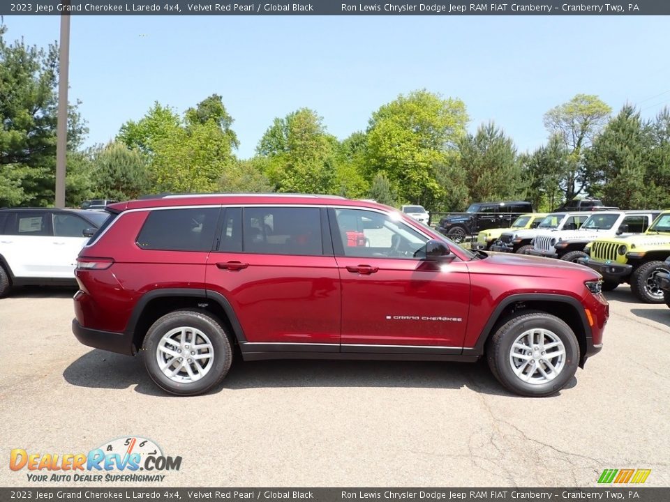 2023 Jeep Grand Cherokee L Laredo 4x4 Velvet Red Pearl / Global Black Photo #6