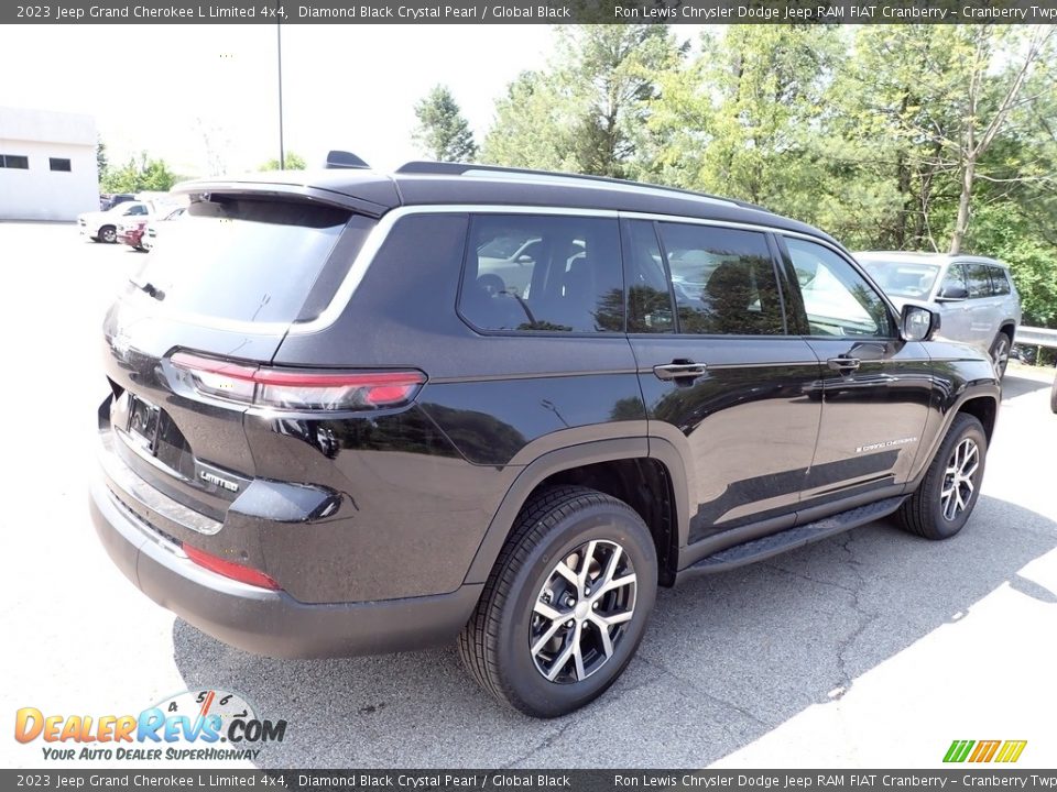 2023 Jeep Grand Cherokee L Limited 4x4 Diamond Black Crystal Pearl / Global Black Photo #5