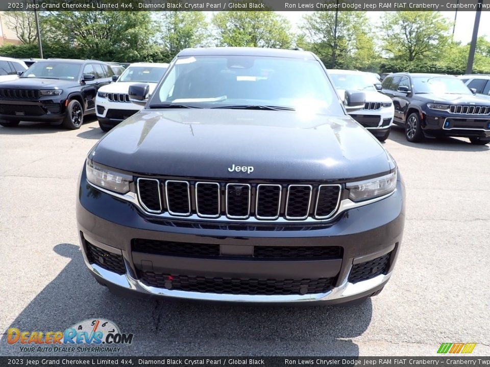 2023 Jeep Grand Cherokee L Limited 4x4 Diamond Black Crystal Pearl / Global Black Photo #8