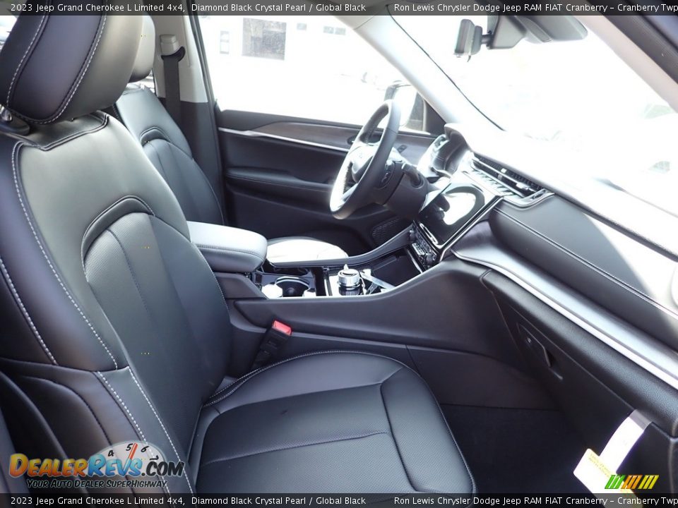 2023 Jeep Grand Cherokee L Limited 4x4 Diamond Black Crystal Pearl / Global Black Photo #10