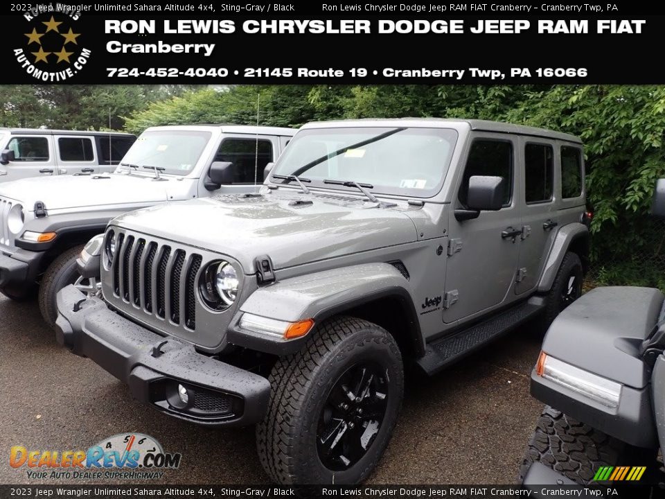 2023 Jeep Wrangler Unlimited Sahara Altitude 4x4 Sting-Gray / Black Photo #1