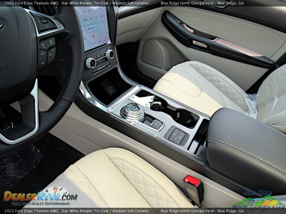 Front Seat of 2023 Ford Edge Titanium AWD Photo #17