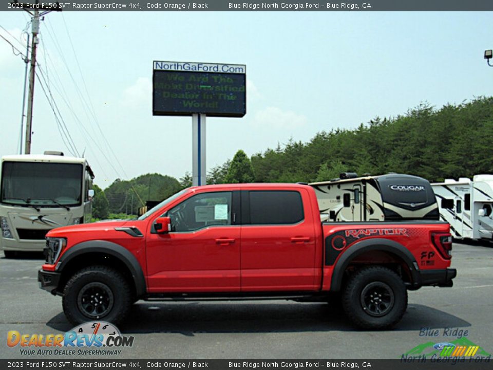 2023 Ford F150 SVT Raptor SuperCrew 4x4 Code Orange / Black Photo #2