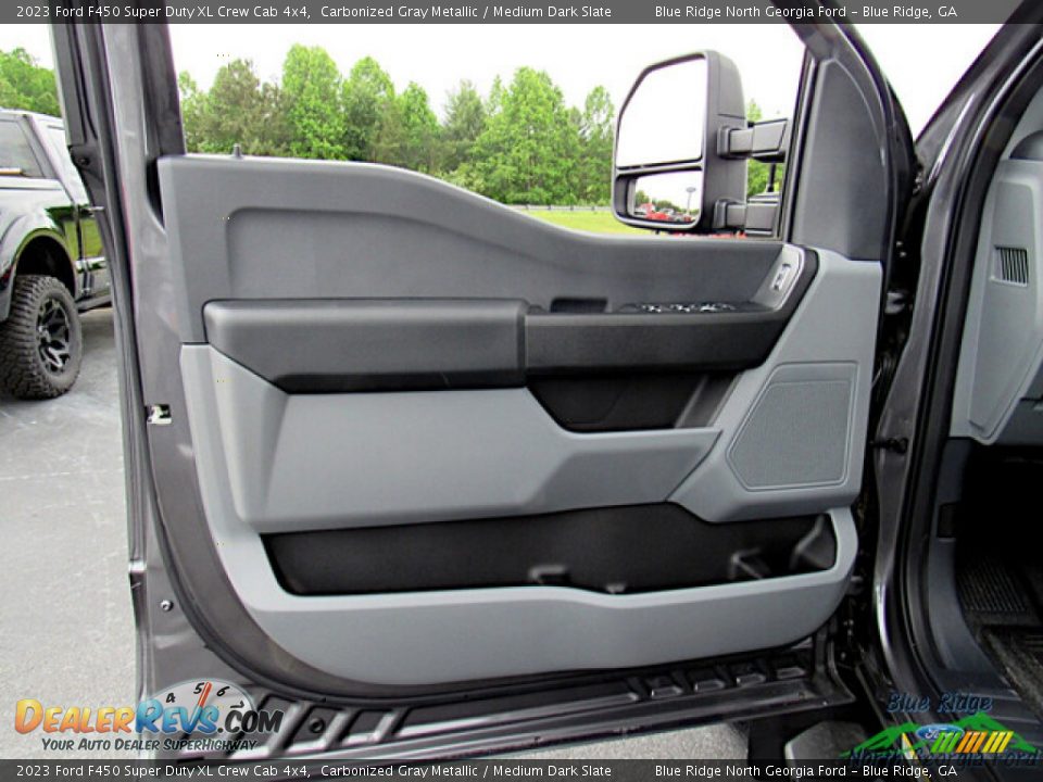 2023 Ford F450 Super Duty XL Crew Cab 4x4 Carbonized Gray Metallic / Medium Dark Slate Photo #10