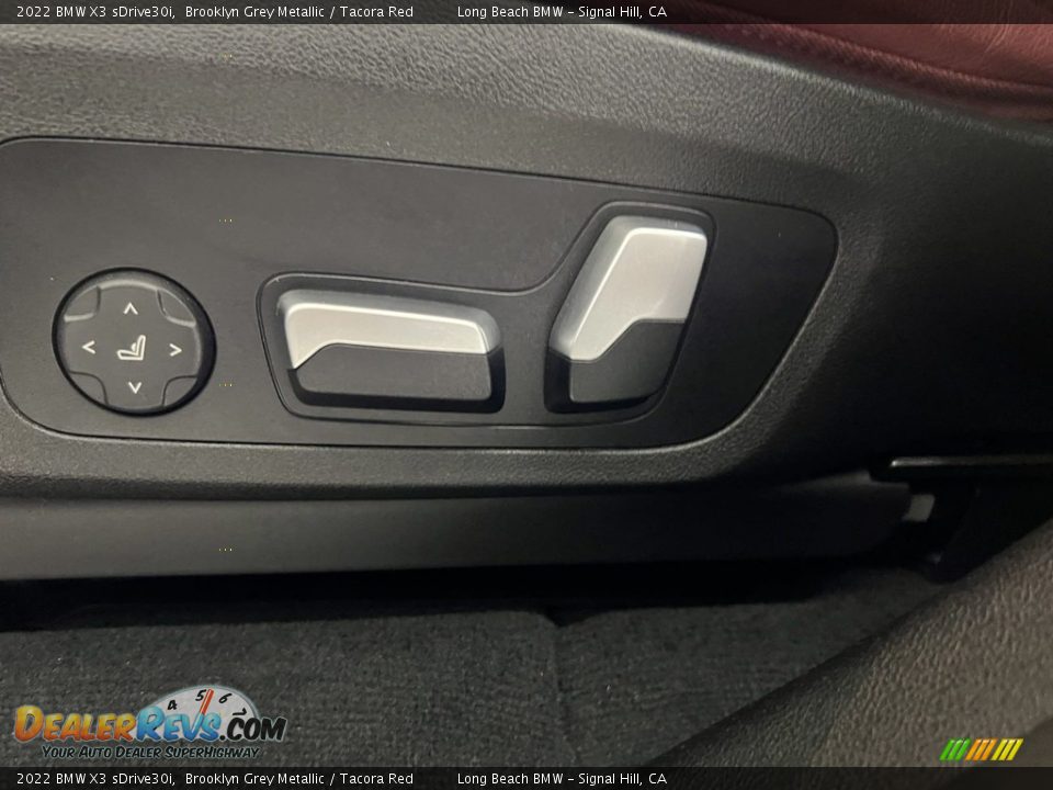 Front Seat of 2022 BMW X3 sDrive30i Photo #24