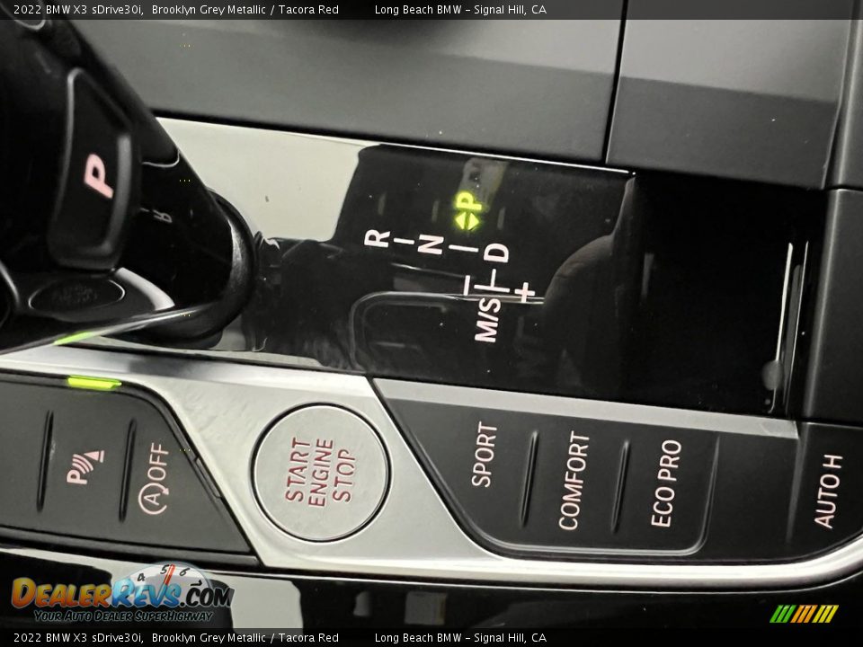 Controls of 2022 BMW X3 sDrive30i Photo #33
