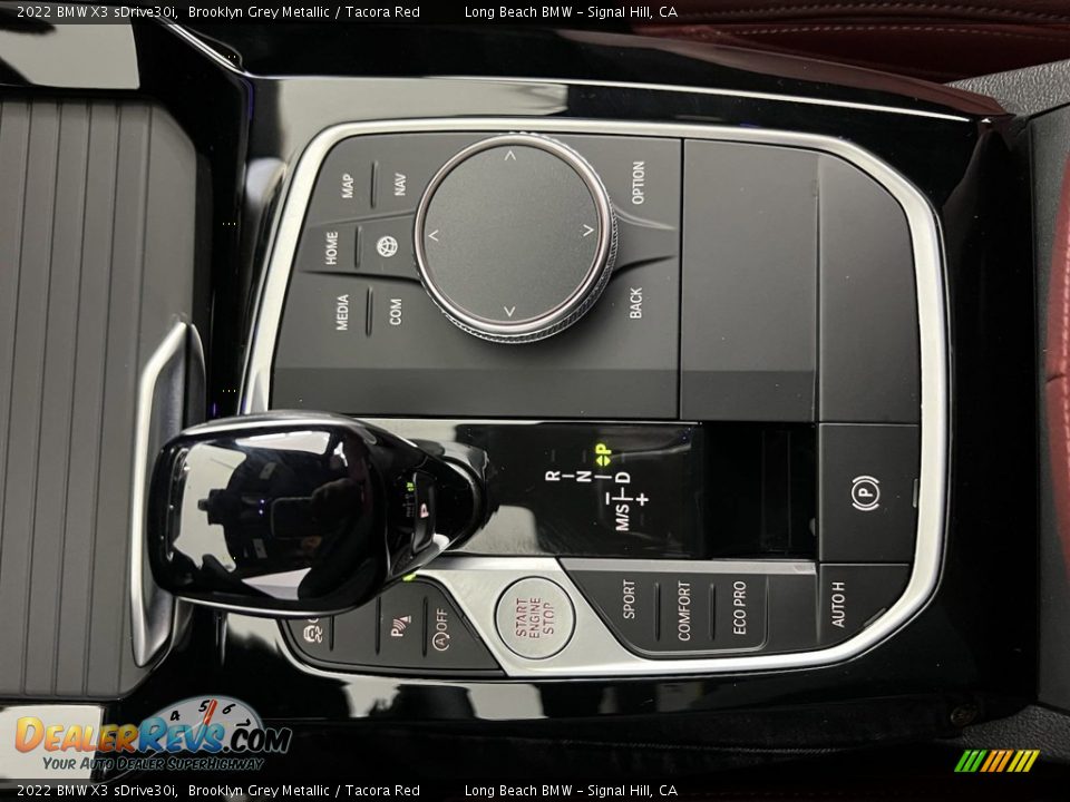 Controls of 2022 BMW X3 sDrive30i Photo #34