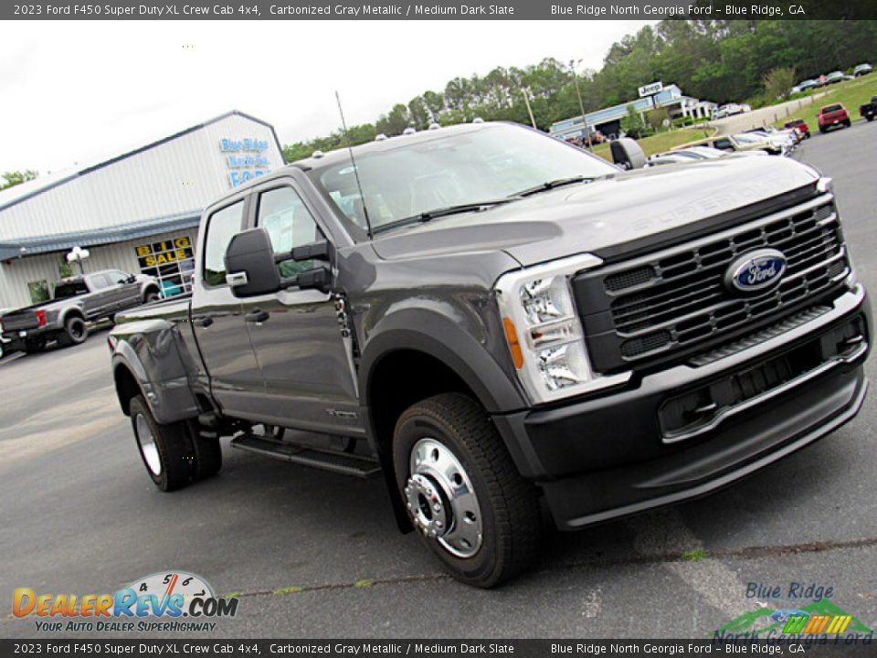 2023 Ford F450 Super Duty XL Crew Cab 4x4 Carbonized Gray Metallic / Medium Dark Slate Photo #25