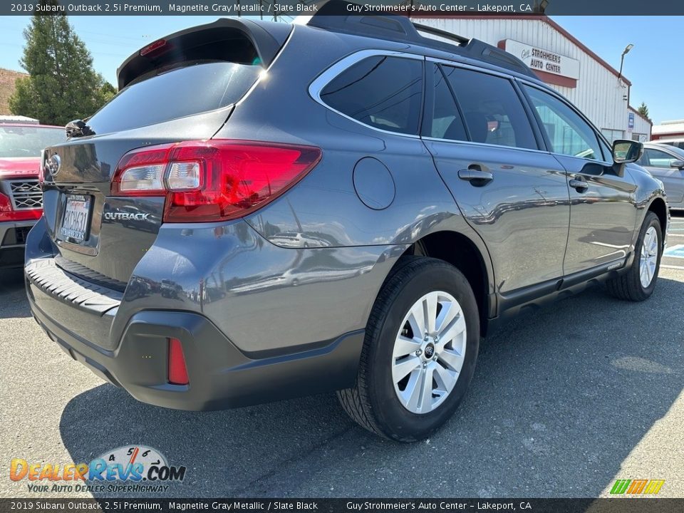 2019 Subaru Outback 2.5i Premium Magnetite Gray Metallic / Slate Black Photo #6