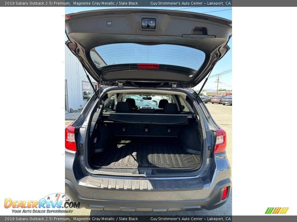 2019 Subaru Outback 2.5i Premium Magnetite Gray Metallic / Slate Black Photo #7