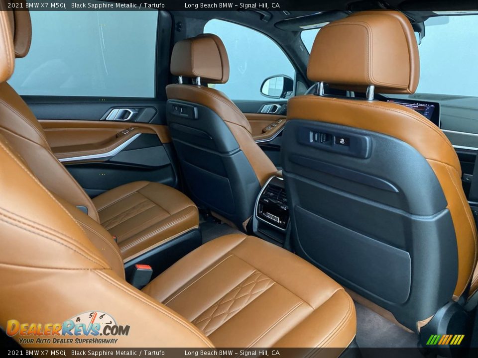 Rear Seat of 2021 BMW X7 M50i Photo #36