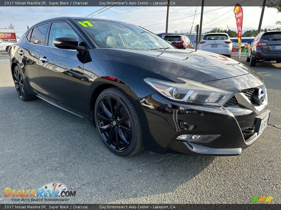 2017 Nissan Maxima SR Super Black / Charcoal Photo #1