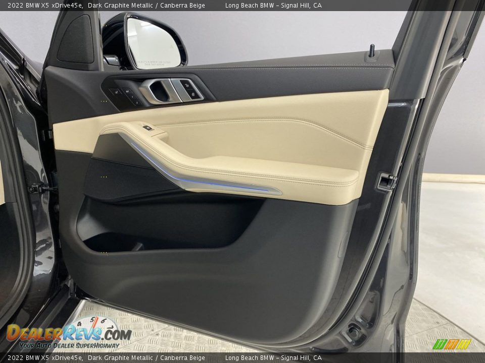 Door Panel of 2022 BMW X5 xDrive45e Photo #31