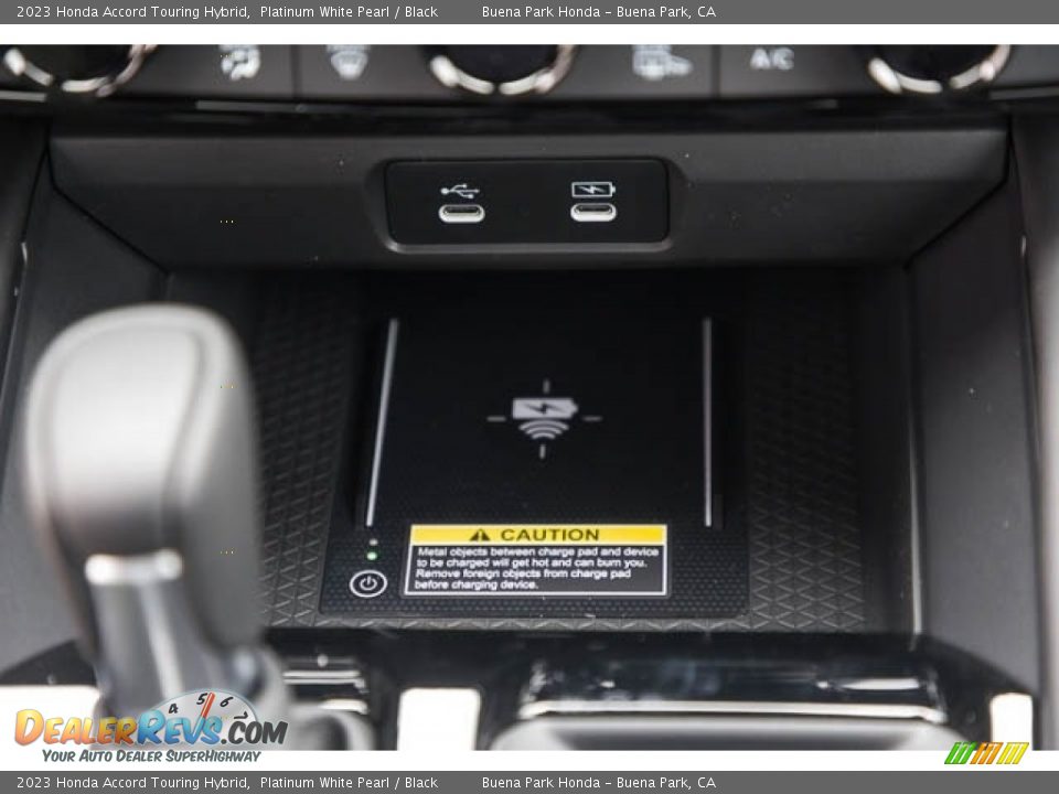 2023 Honda Accord Touring Hybrid Platinum White Pearl / Black Photo #24