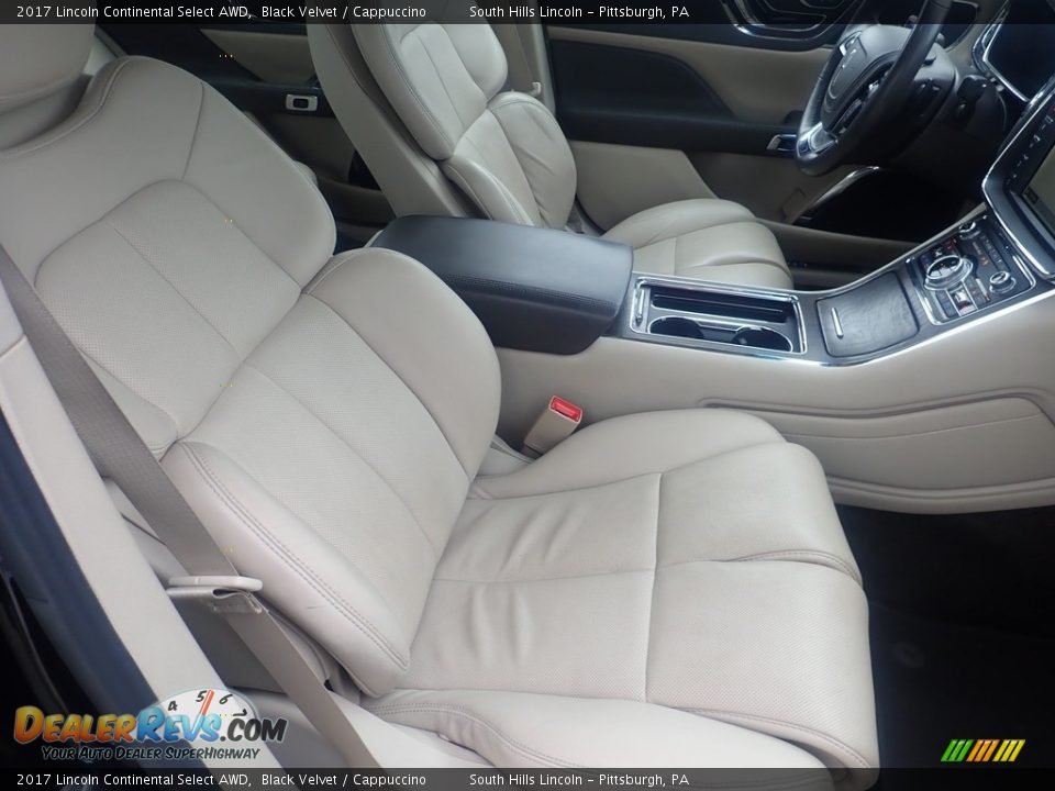 Front Seat of 2017 Lincoln Continental Select AWD Photo #11