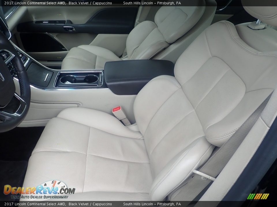 Front Seat of 2017 Lincoln Continental Select AWD Photo #15