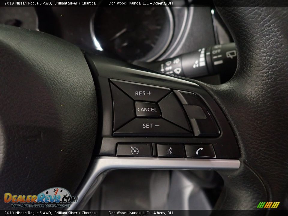 2019 Nissan Rogue S AWD Steering Wheel Photo #24