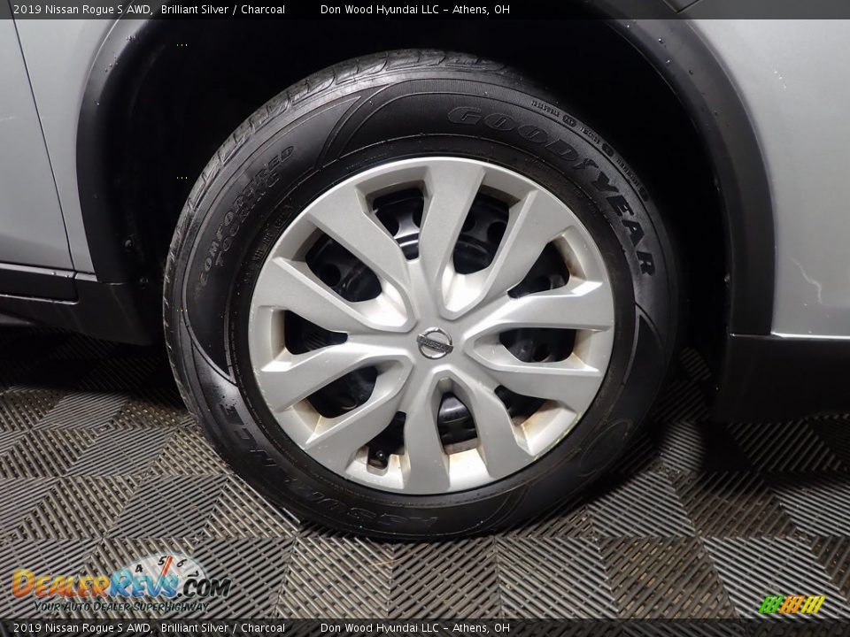 2019 Nissan Rogue S AWD Wheel Photo #34