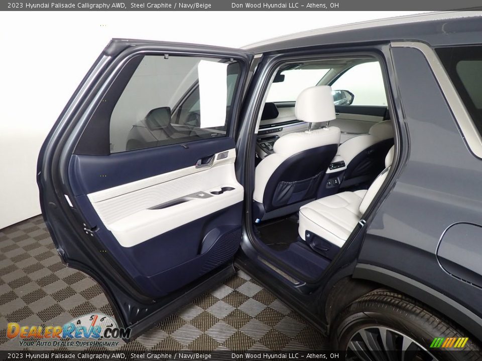2023 Hyundai Palisade Calligraphy AWD Steel Graphite / Navy/Beige Photo #32