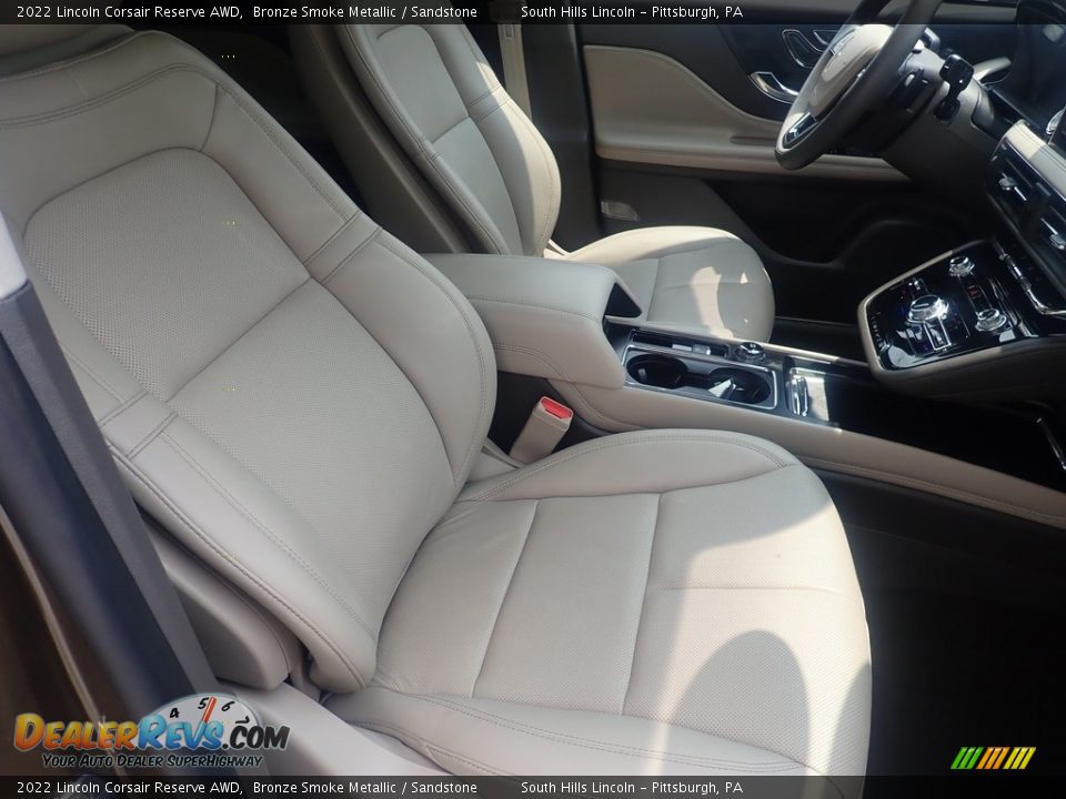 Front Seat of 2022 Lincoln Corsair Reserve AWD Photo #11