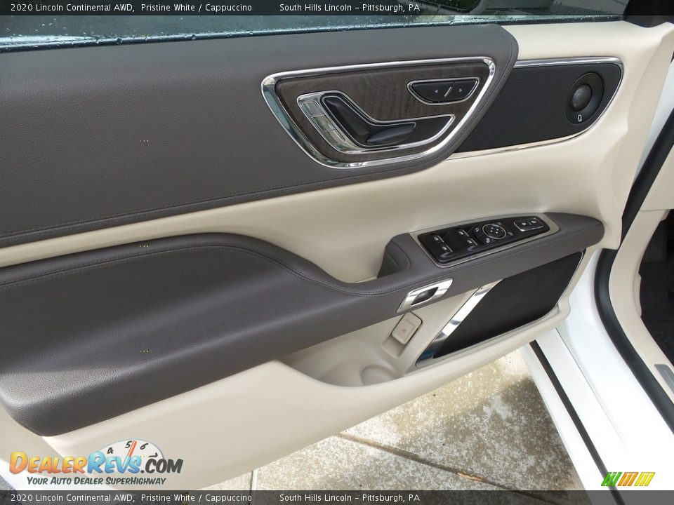 Door Panel of 2020 Lincoln Continental AWD Photo #19