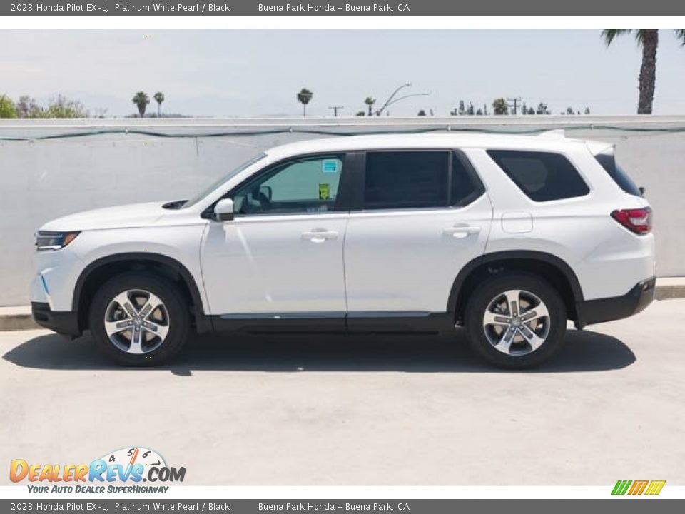 2023 Honda Pilot EX-L Platinum White Pearl / Black Photo #4